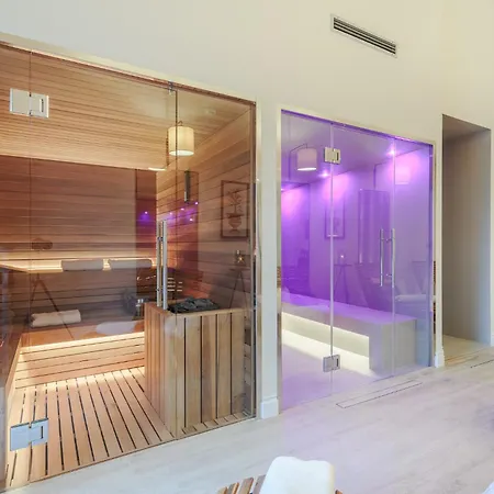 Villa Asti: Where Luxury Meets Limitless View *