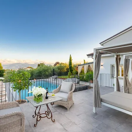 Villa Asti: Where Luxury Meets Limitless View *