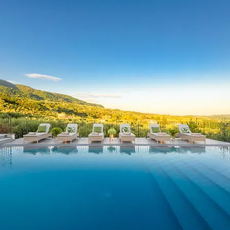 Villa Asti: Where Luxury Meets Limitless View Capannori