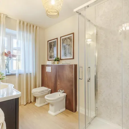 Asti: Where Luxury Meets Limitless View Villa Capannori