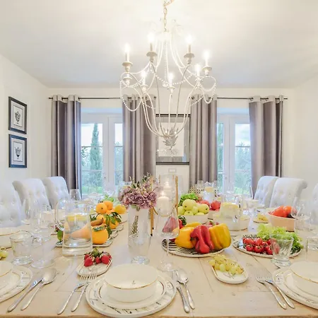 Asti: Where Luxury Meets Limitless View Villa